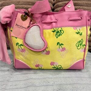 Juicy Couture Retro cherry Daydreamer